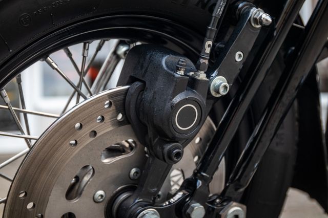 Fahrzeugabbildung Harley-Davidson CROSS BONES FLSTSB SOFTAIL - KESSTECH -