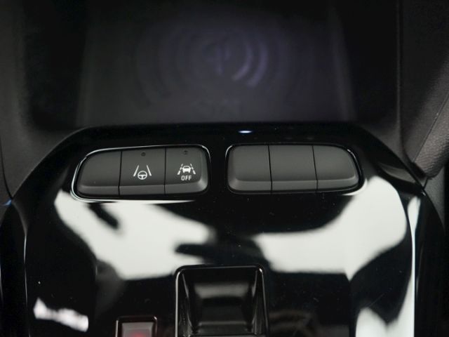 Corsa-e F FACELIFT GS LONG RANGE 51kWh AT+LED MA