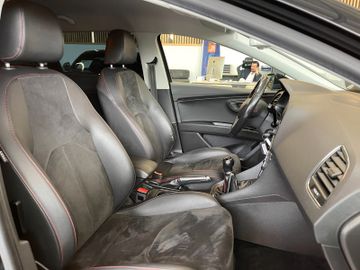 Seat Leon ST FR *ALCANTARA*NAVI*PDC*SZHZ*AHK*