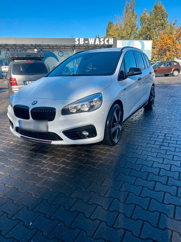 BMW 218d Grand Tourer