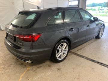 Audi A4 - 5
