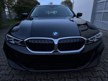 BMW 320 - 4