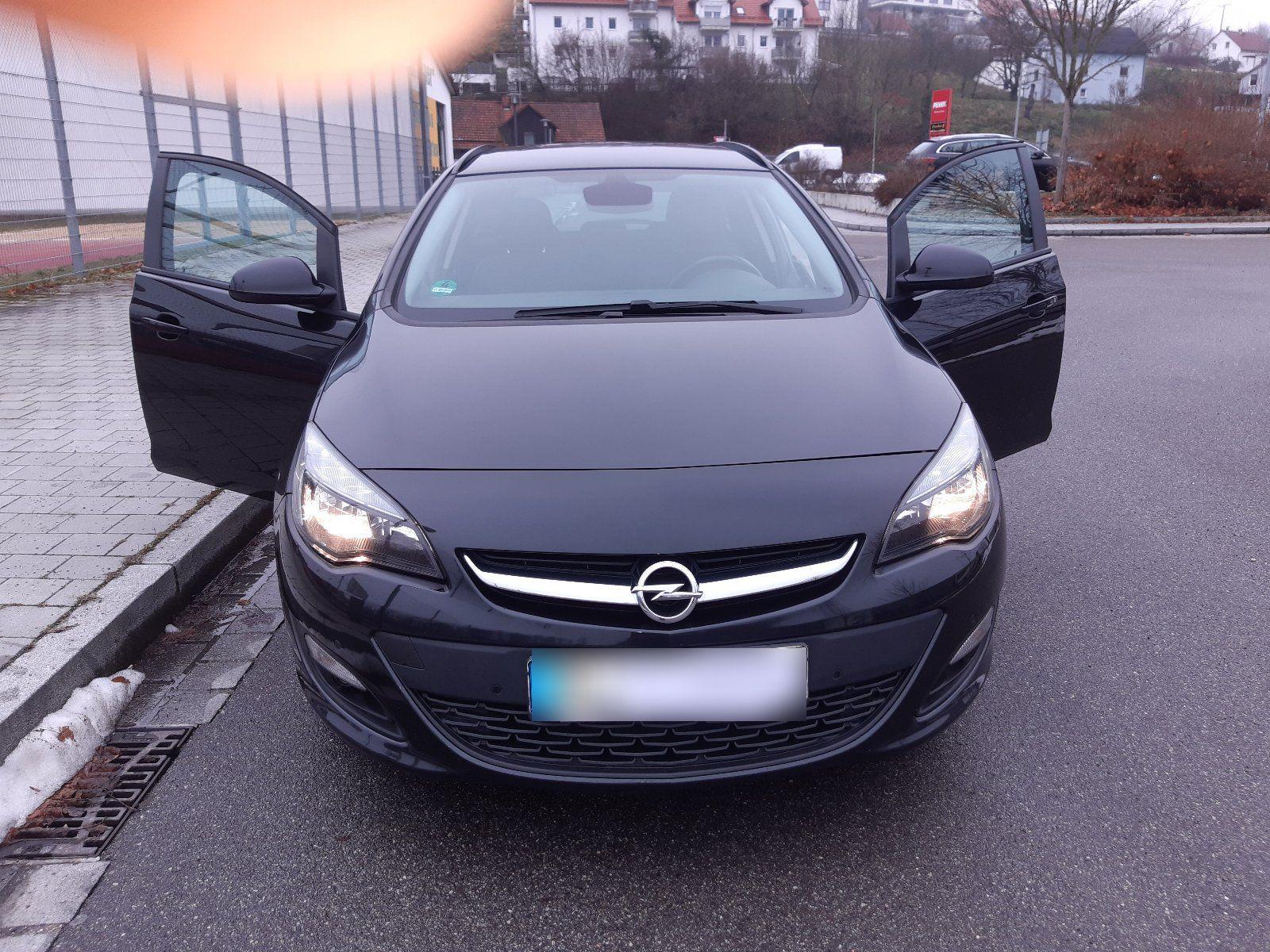 Opel Astra, 2015