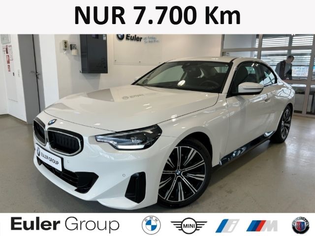 BMW 220 i A NUR 7.700 Km Sommer18'' Hifi  SportLenk 