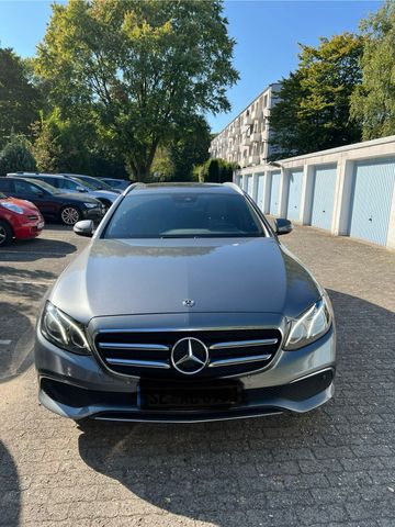 Mercedes-Benz Mercedes E- Klasse 220d Avantgarde