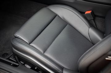 Porsche 992 Carrera*LED*PANO*Park-360*Approved*Sport-AGA