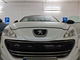 Peugeot RCZ 2.0 HDi FAP 160 - - Peugeot RCZ mit Diesel-Antrieb