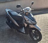 Suzuki Address 110  10PS  Höchstgeschwindigkeit 95  - SUZUKI ADDRESS