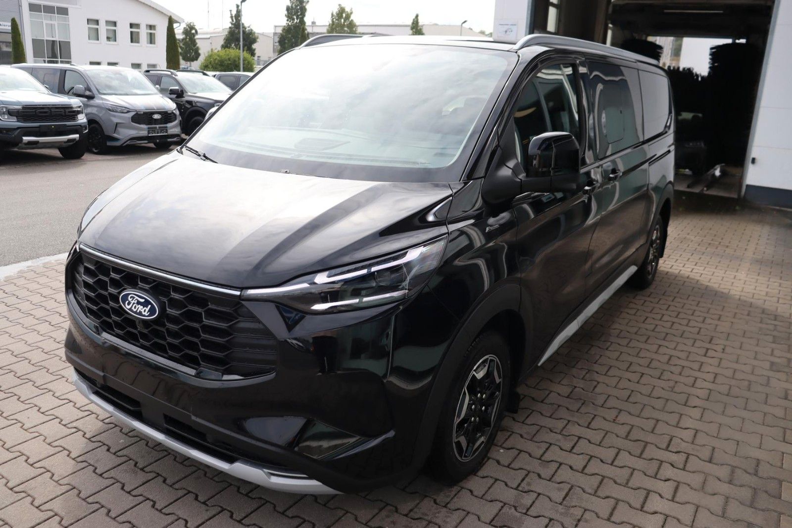 Ford Tourneo Custom Active PHEV 340/L2 0,0 % FIN* imagem 3