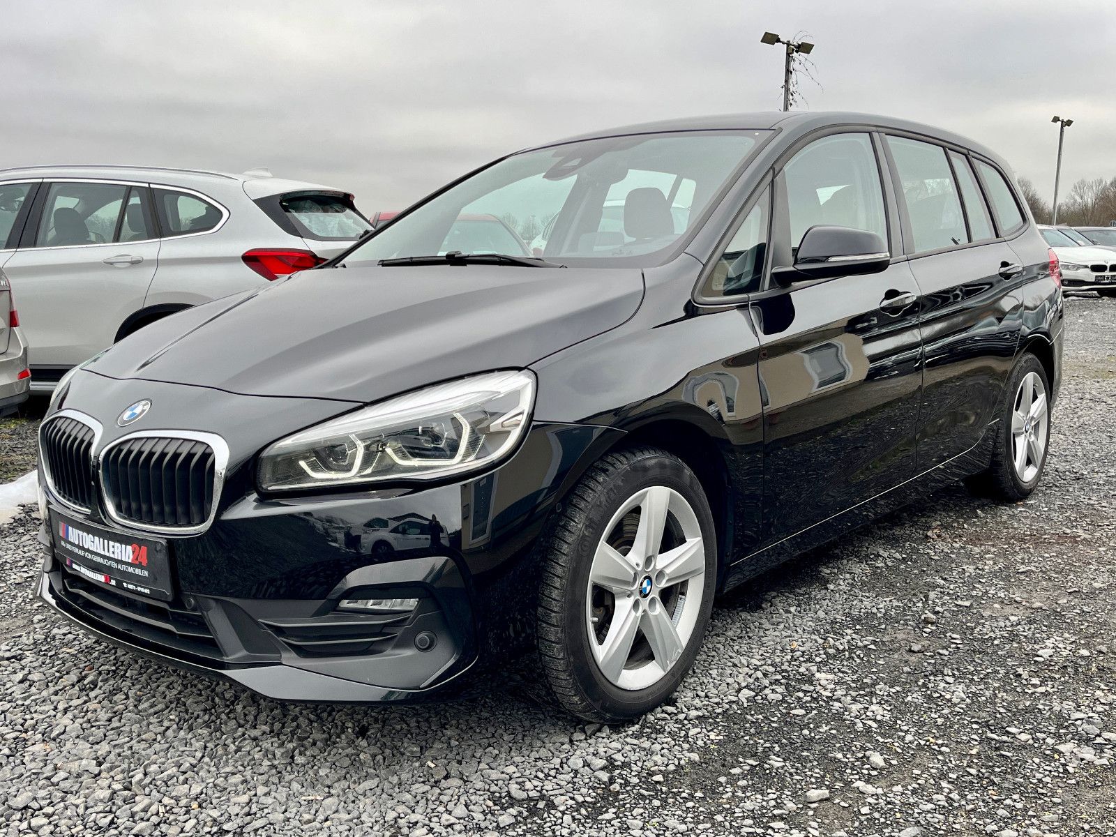 Fahrzeugabbildung BMW 218d xDrive Gran Tourer Aut. Navi LED SPORTSITZE