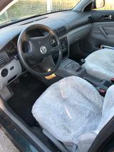 Volkswagen Passat Variant 1.6 Basis - Volkswagen Passat Variant aus 1997