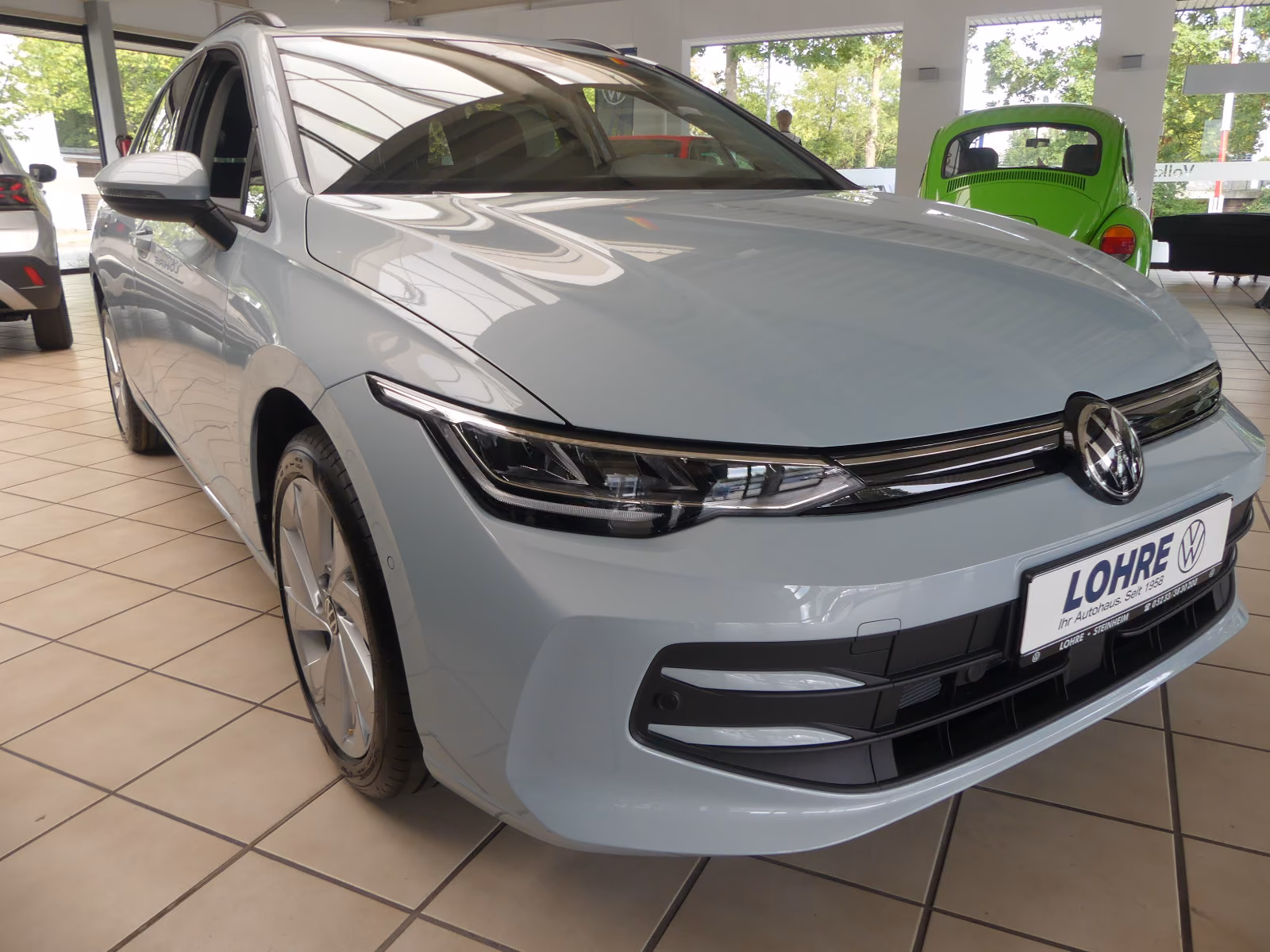 Volkswagen Golf VIII Variant 1.5 eTSI Life *4JahreGarantie*