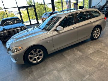 MYAUTOCENTER – Gebraucht- und Jahreswagen mit Werkstattservice in Pfaffenhofen BMW Touring 523 i *HeadUP*AHK*Xenon*TÜV NEU*