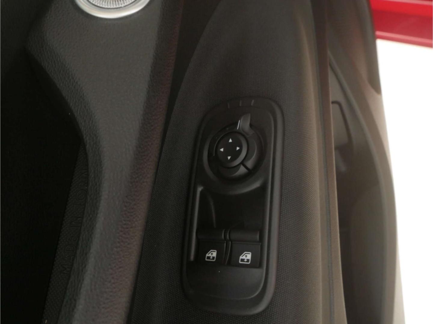Fiat 500 Hybrid 1.0 GSE Icon, миниатюра 23