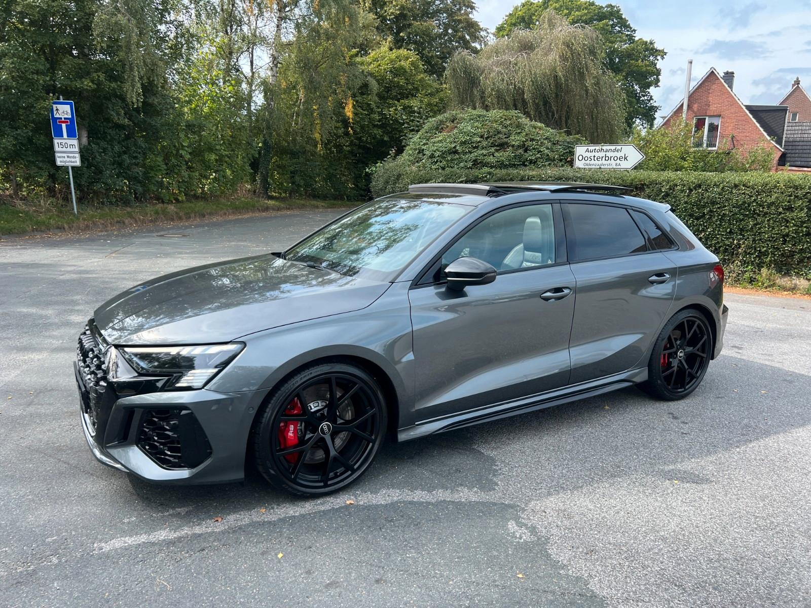 Audi RS3 Sportback 2.5 TFSI Quattro Pano Volllllll