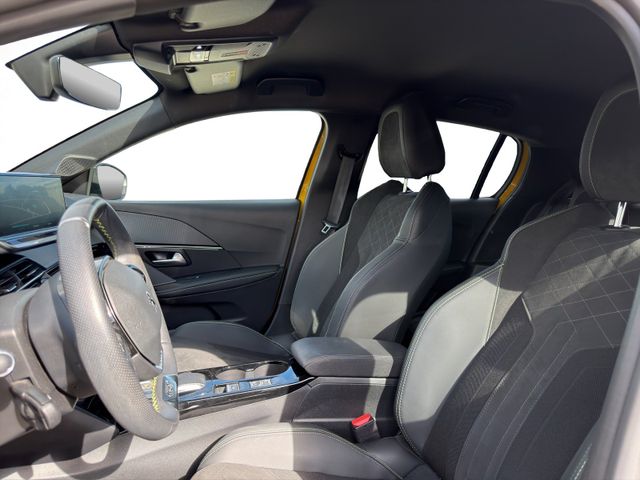 Peugeot 208 e- GT Elektromotor 136 e- Kam.+LED+Navi+SHZ