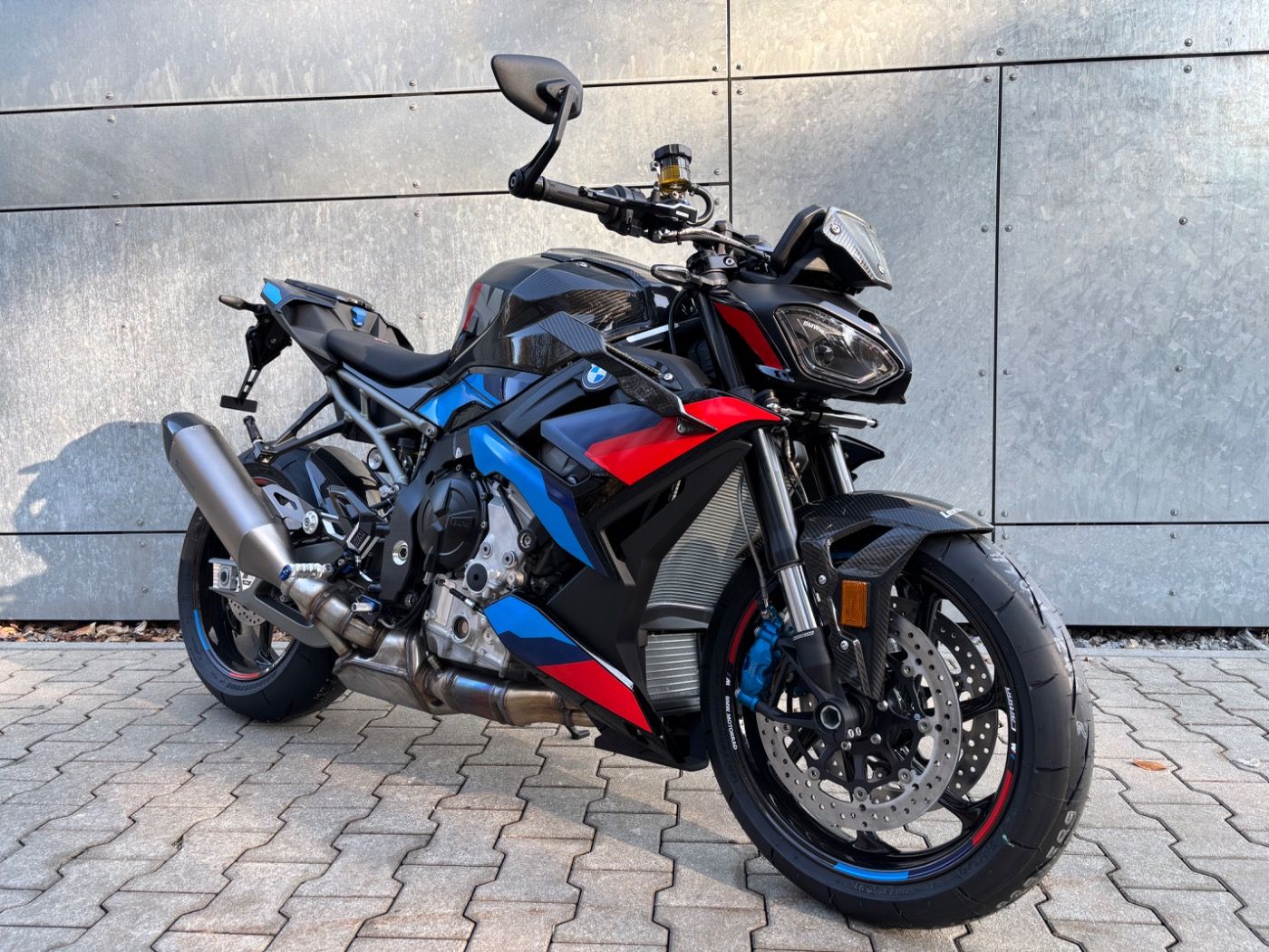 Fahrzeugabbildung BMW M 1000 R M Competition Paket