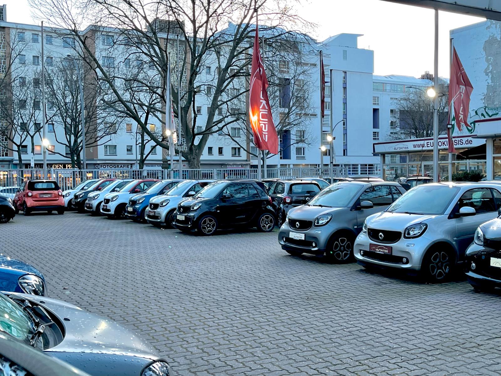 Car Image 29