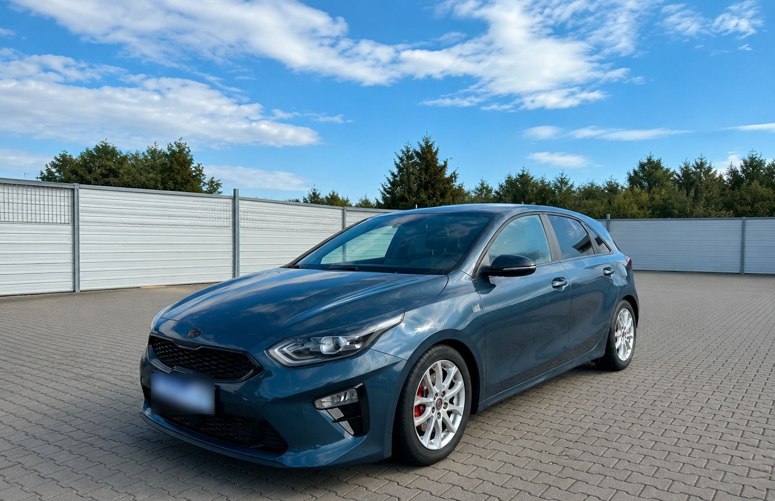 KIA ANDERE