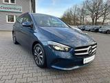 Mercedes-Benz B 180 7G-DCT Automatik - Mercedes-Benz B 180: Blau