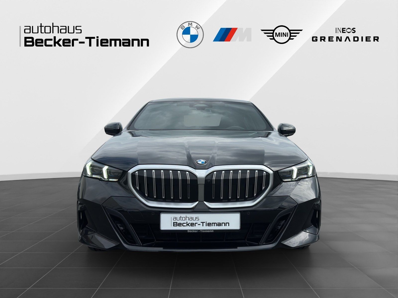 BMW 520d xDrive M Sport LivePro Head-Up Driving Par foto 3