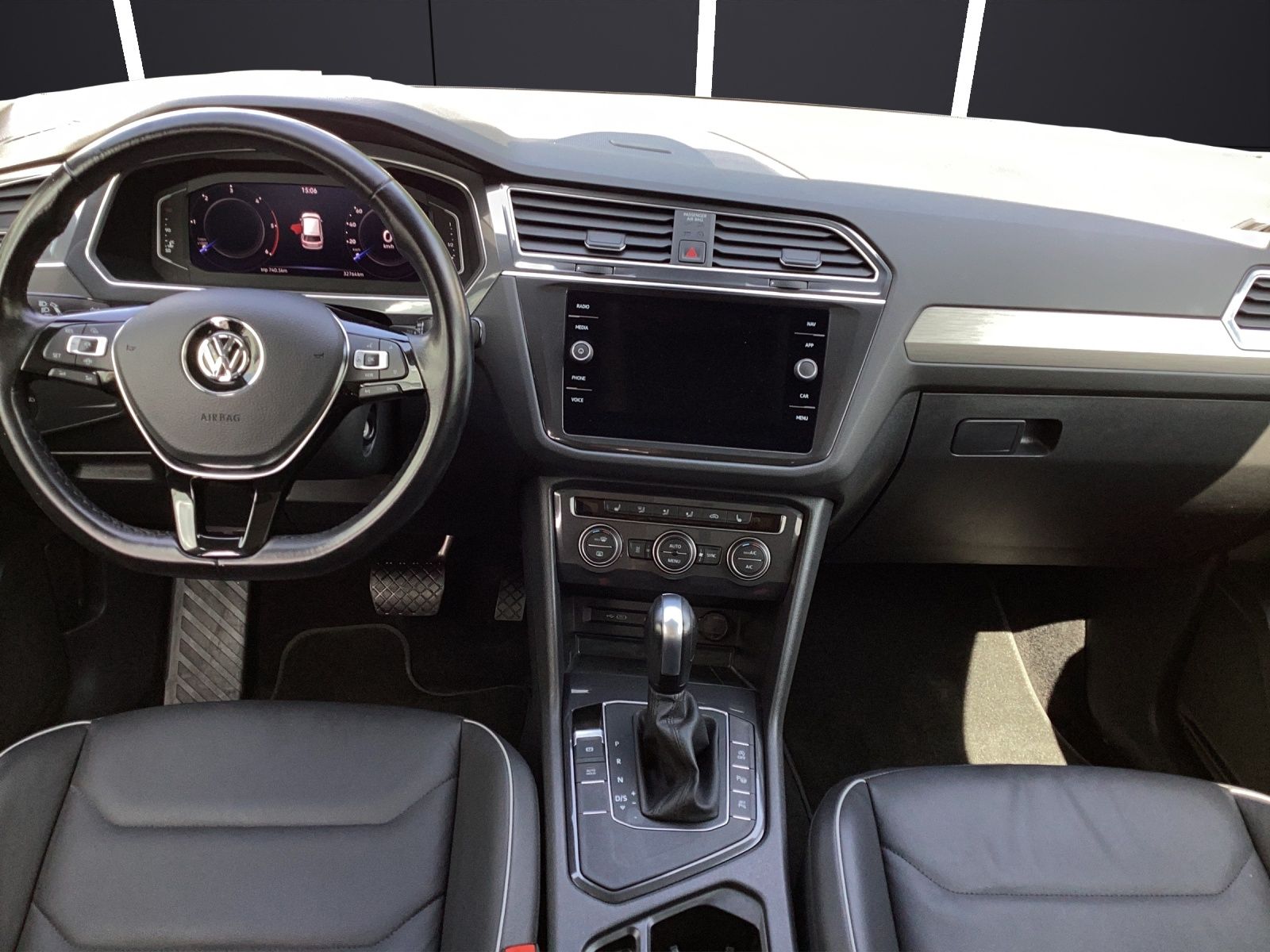 Fahrzeugabbildung Volkswagen Tiguan Allspace TDI Comfortline DSG STH LED Navi