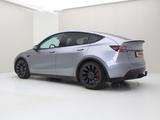 Tesla Model Y Performance 534pk AWD 91.5% SoH Quicksil - Tesla Model Y: Grau