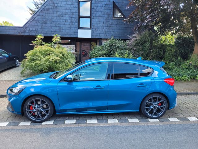 Ford Focus 2,3 EcoBoost ST ST