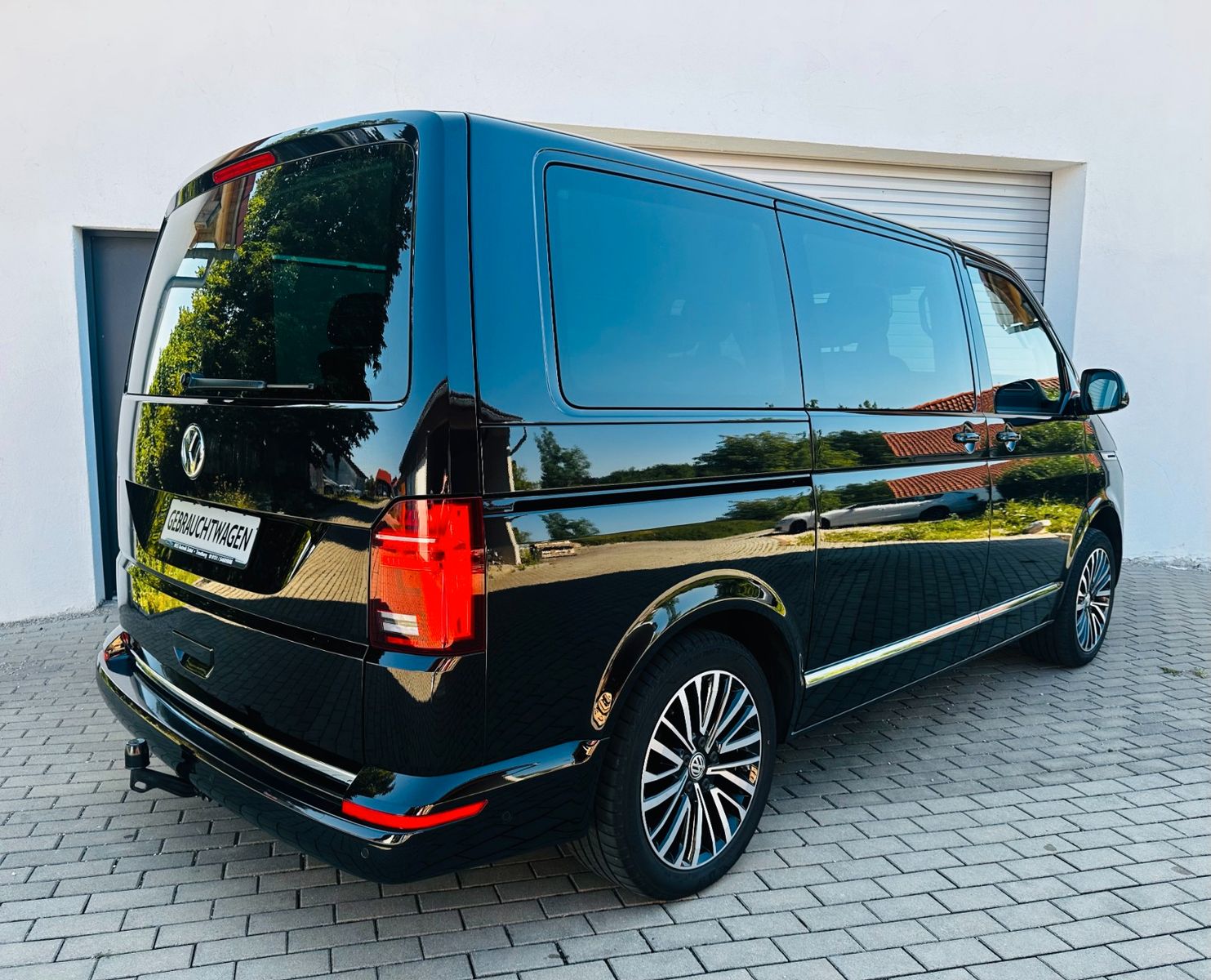 Volkswagen T6.1 Multivan 2.0 TDI DSG NAV,LED,SHZ,AHK,1 Hand imagem 3