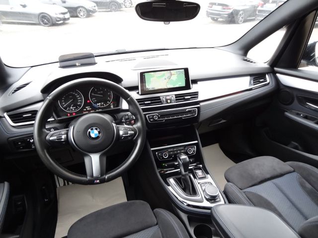 Fahrzeugabbildung BMW 220 xDrive Active Toure/M-Sport/Pano/Kam/HUD/AHK