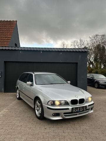 BMW 520i Sport touring