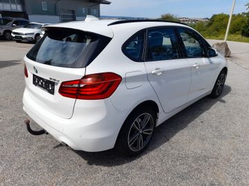 BMW 218 Active Tourer - 9