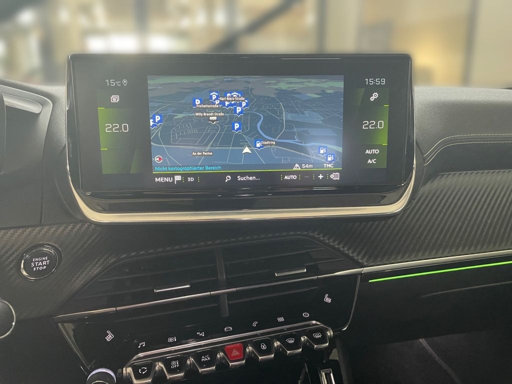 Fahrzeugabbildung Peugeot 2008 1.2 PureTech 130 Allure GT line, SHZ, Totw,