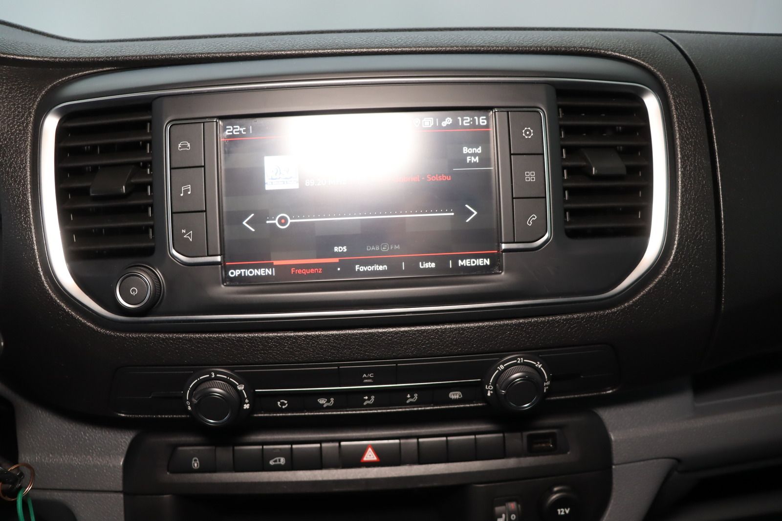 Fahrzeugabbildung Citroën Jumpy Kasten 1.5 HDi L2H1 Klima 1.Hand
