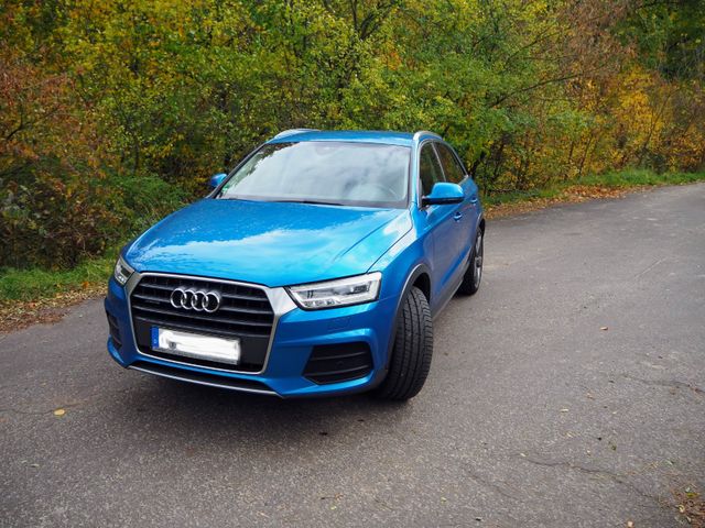 AUDI Q3 2.0 TDI quattro S tronic 135kW design design