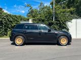MINI John Cooper Works Clubman Cooper JCW ALL4 Au... - schwarze MINI John Cooper Works Clubman