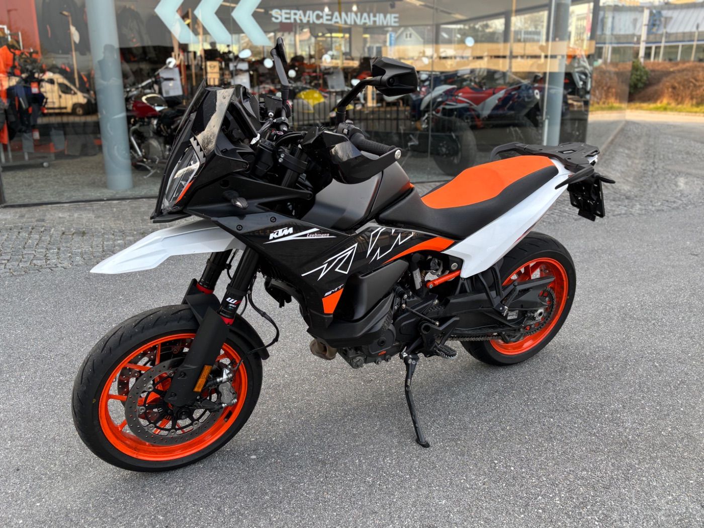 Fahrzeugabbildung KTM 890 SMT Modell 2023