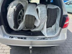 Fahrzeugabbildung Mercedes-Benz B 220 B 220 4Matic Standheizung AHK Memorysitze