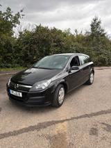 Opel Opt asta 1.4 Benzin 90 ps tuv 11.2027 - Opel Corsa aus 2006: 1.4