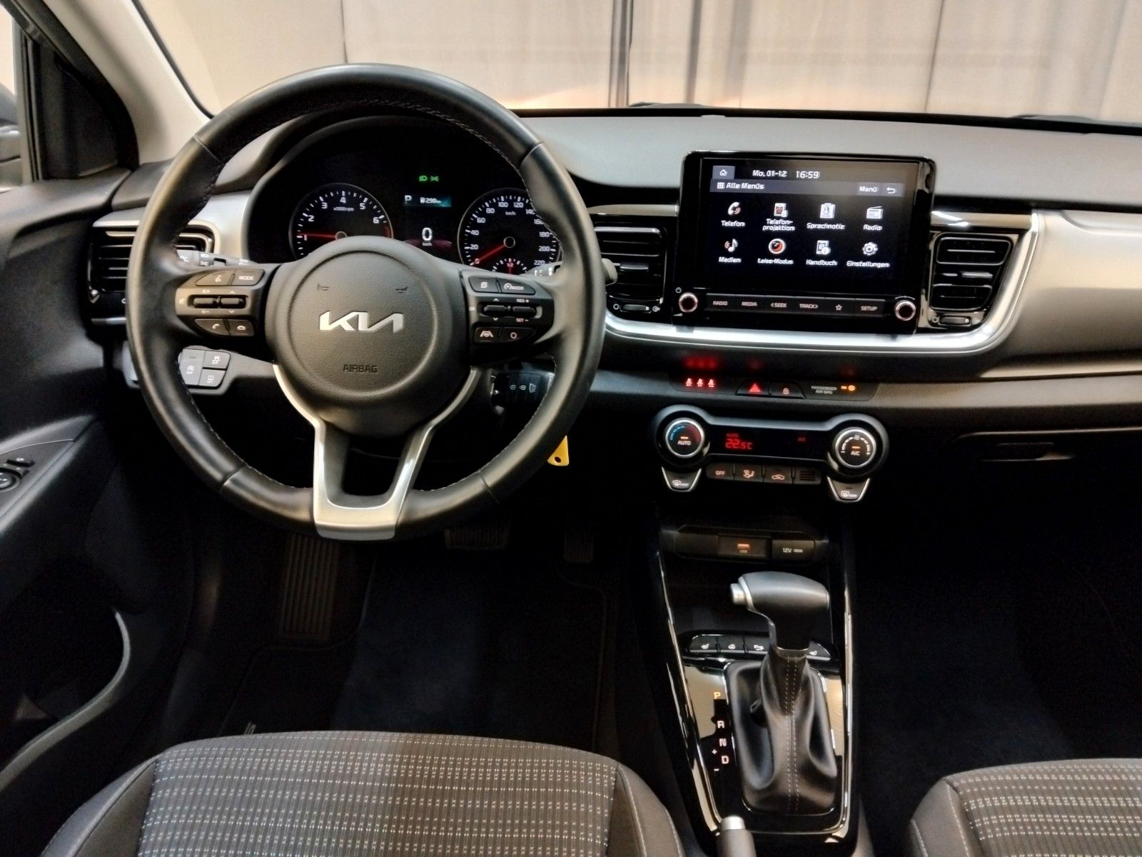 KIA Stonic (06/2026, Benzin)