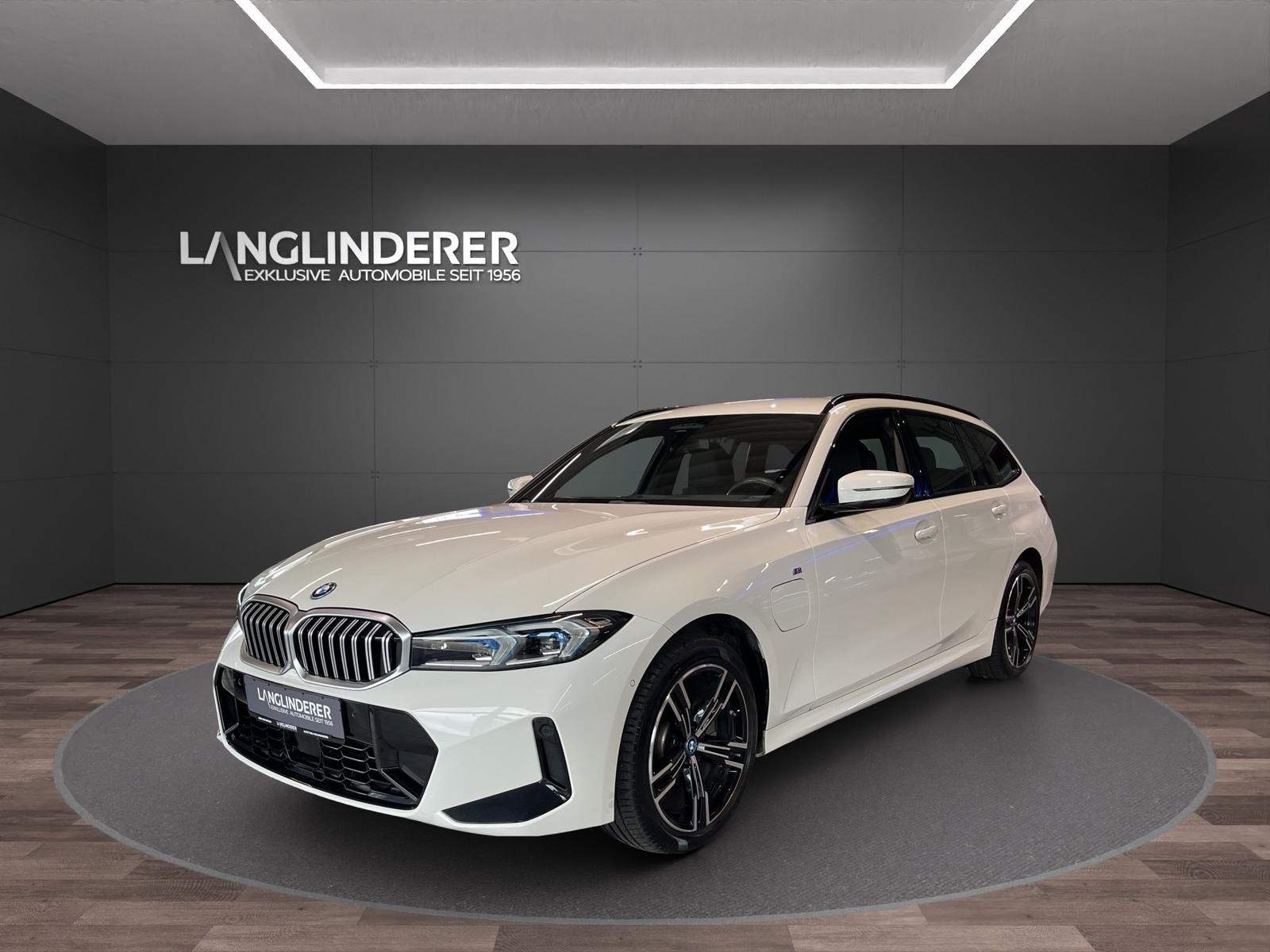 BMW 330e xDrive Touring M-Sport AHK eSitze RFK HUD