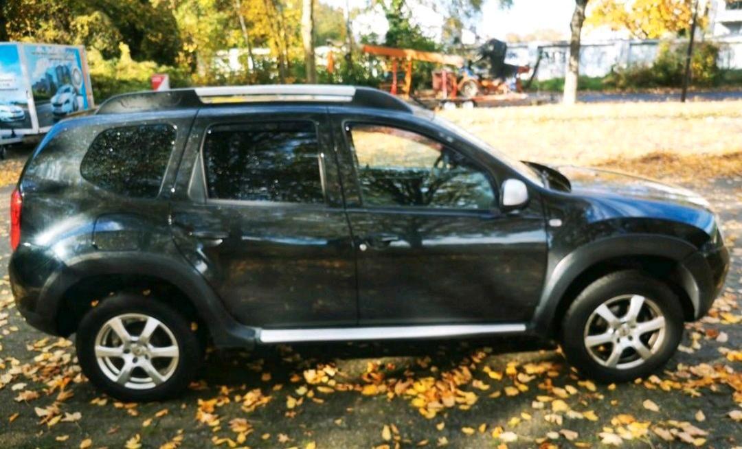 Dacia Duster 2010 — engine 107 HP (79kW)