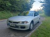 Mitsubishi Lancer GLX, Tüv neu - Mitsubishi Lancer mit Benzin-Antrieb: Gl