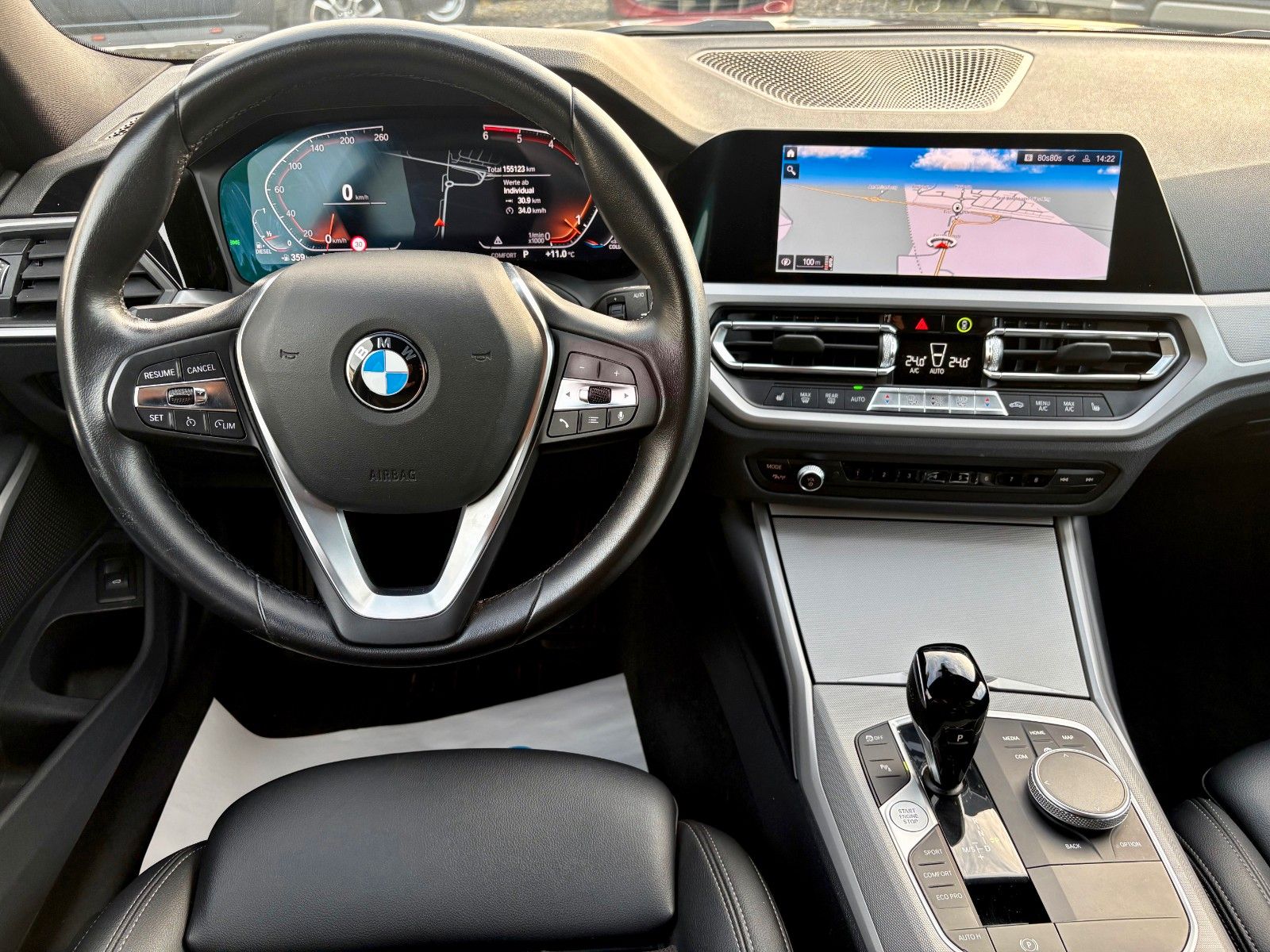 Fahrzeugabbildung BMW 320d Tour Aut Navi LED SPORTSITZE Leder AHK 1.HD