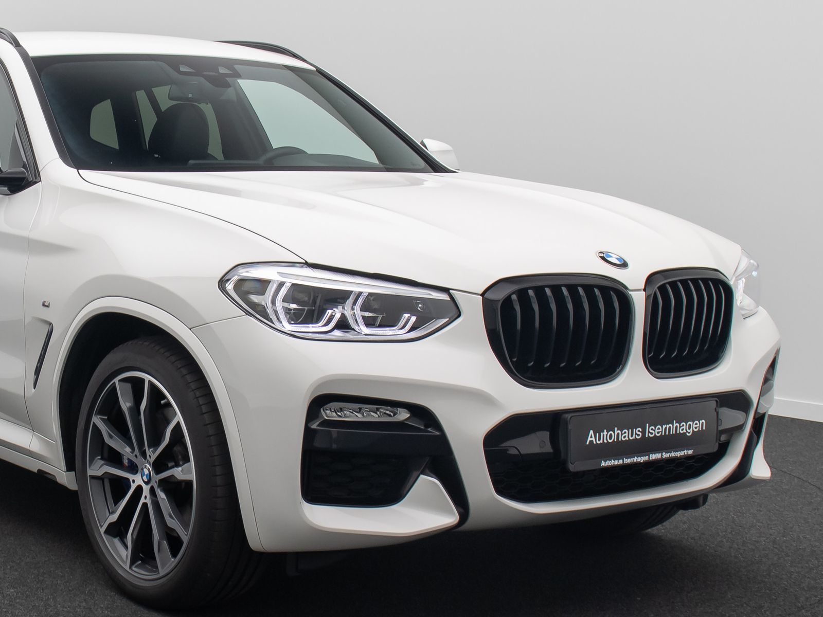 Fahrzeugabbildung BMW X3 xD20d M Sport HUD DisplKey DAB Alarm HiFi 20"