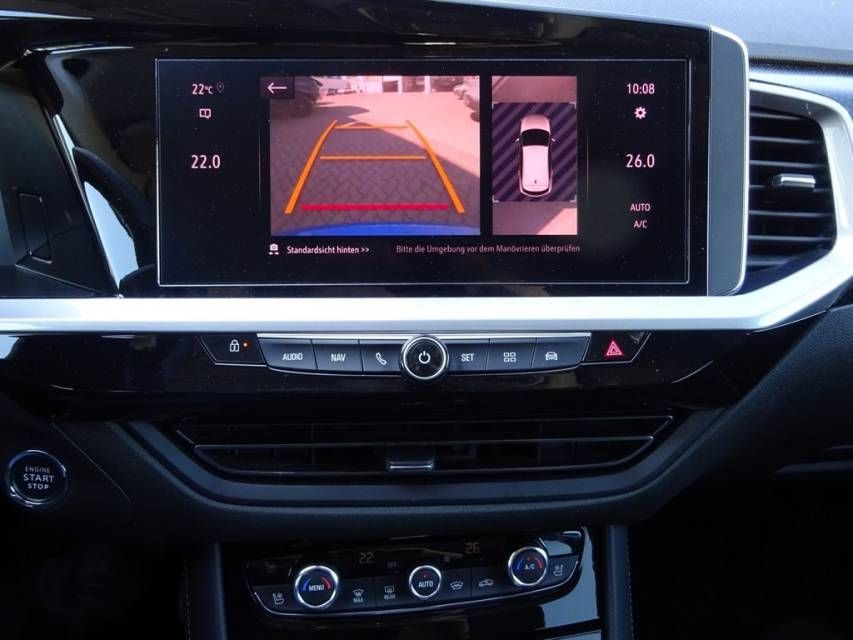 Fahrzeugabbildung Opel Grandland X 1.2 Turbo Ultimate AHK