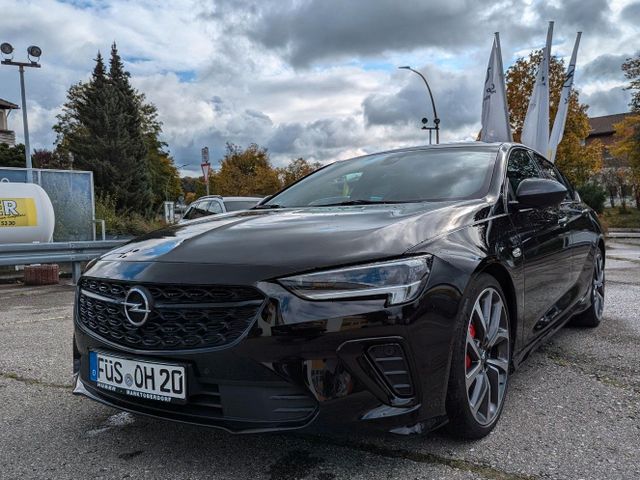 Opel Insignia Grand Sport GSi 4x4/Recaro AT 9 Gang