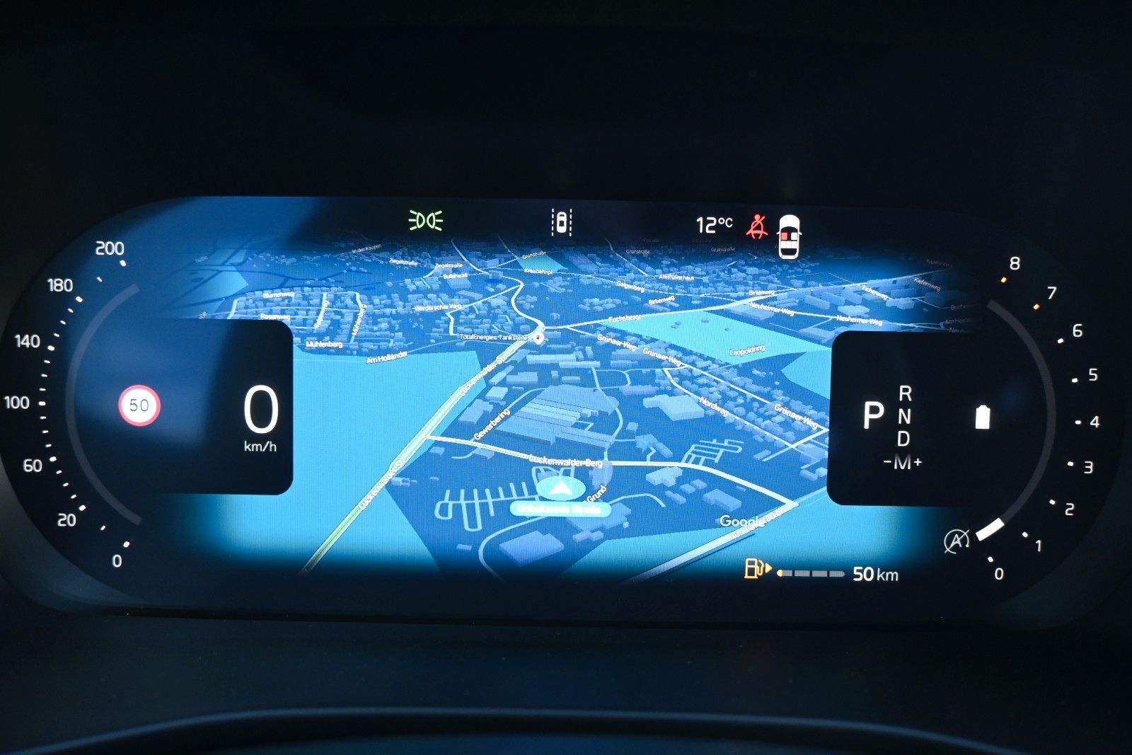 Fahrzeugabbildung Volvo XC40 B4 DKG Plus Dark*STDHZG*360*Pixel*ACC