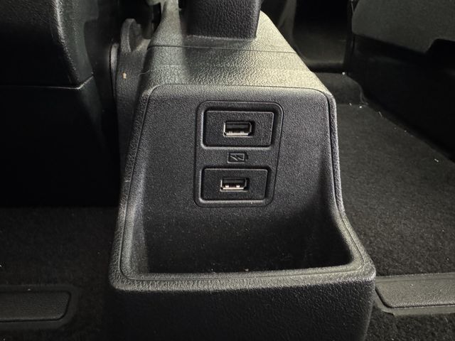 Ford Tourneo Custom Active L1 Bi-Xenon  AHK