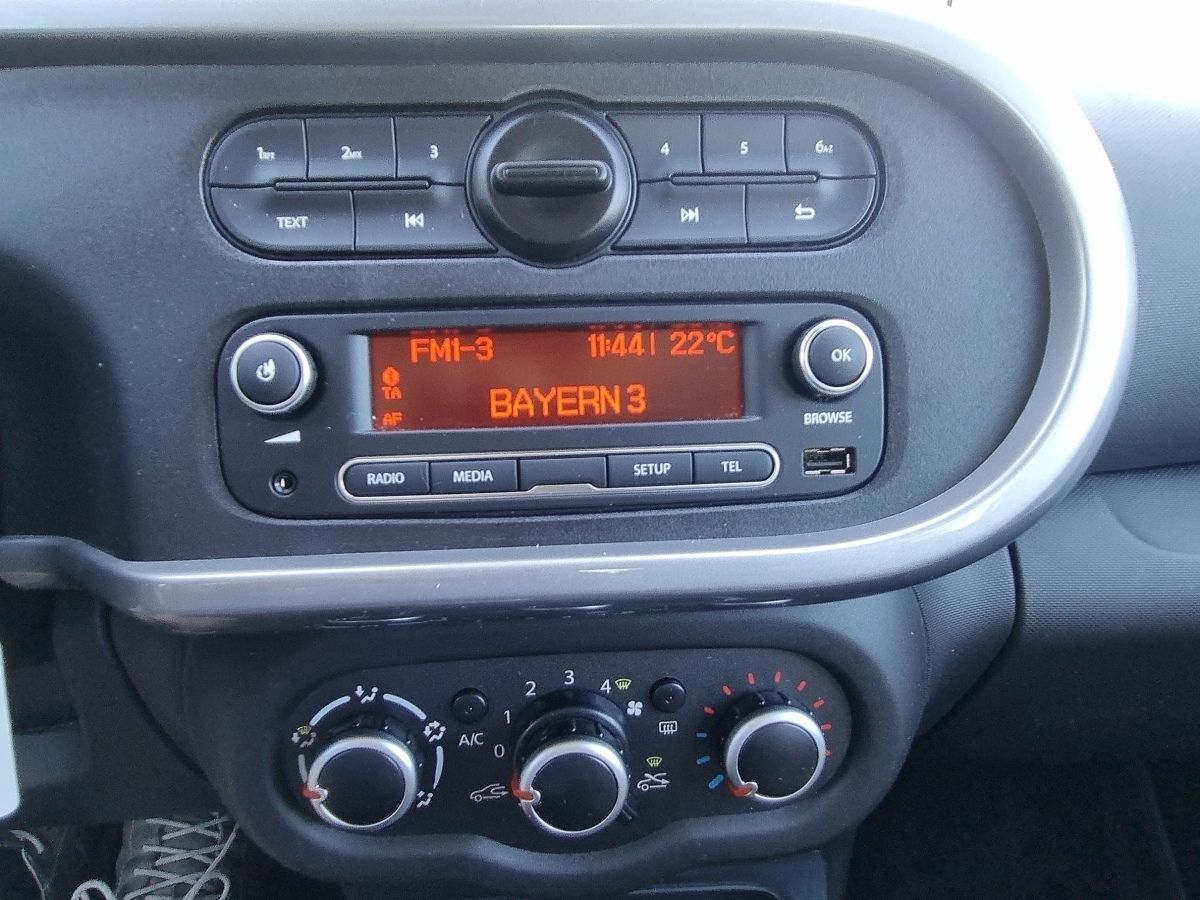 Fahrzeugabbildung Renault Twingo ZEN SCe 65